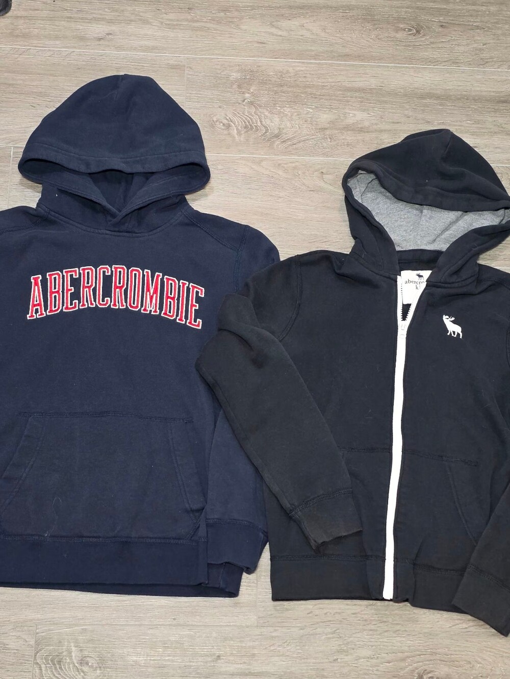 Ambercrombie Kids Hoodie Sz 13-15 & Zip Up Kids Sweater Sz 11-12 Lot Of 2